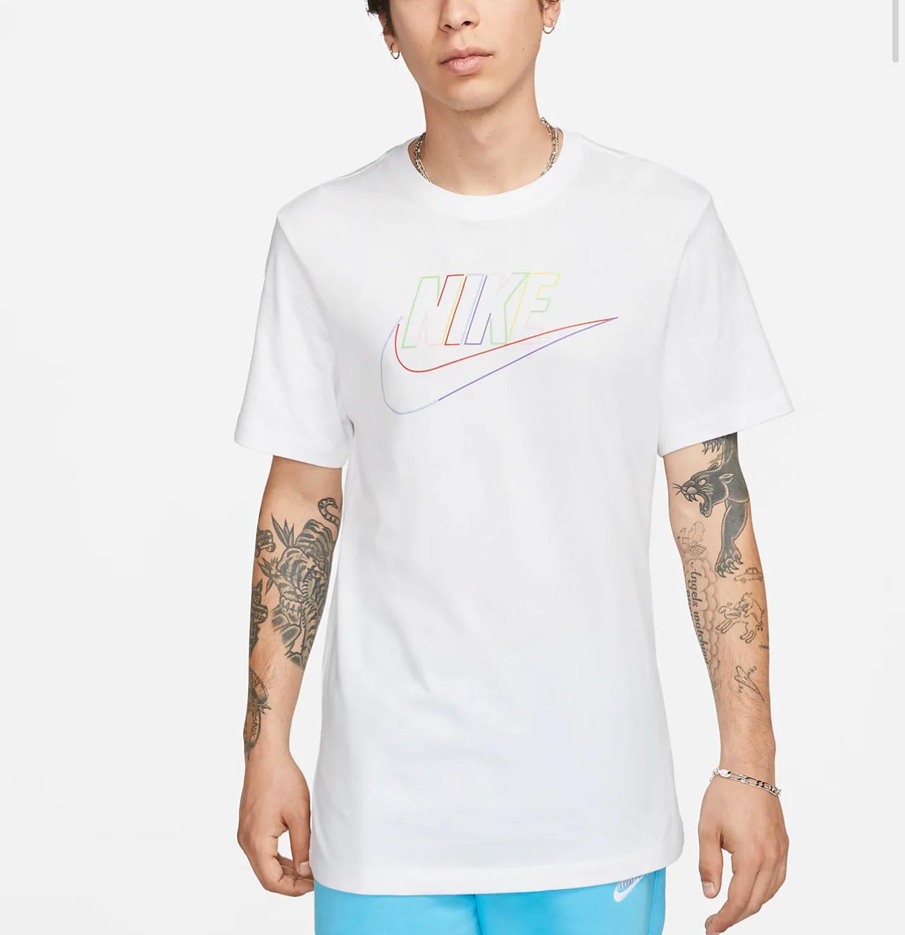 T-shirt Nike