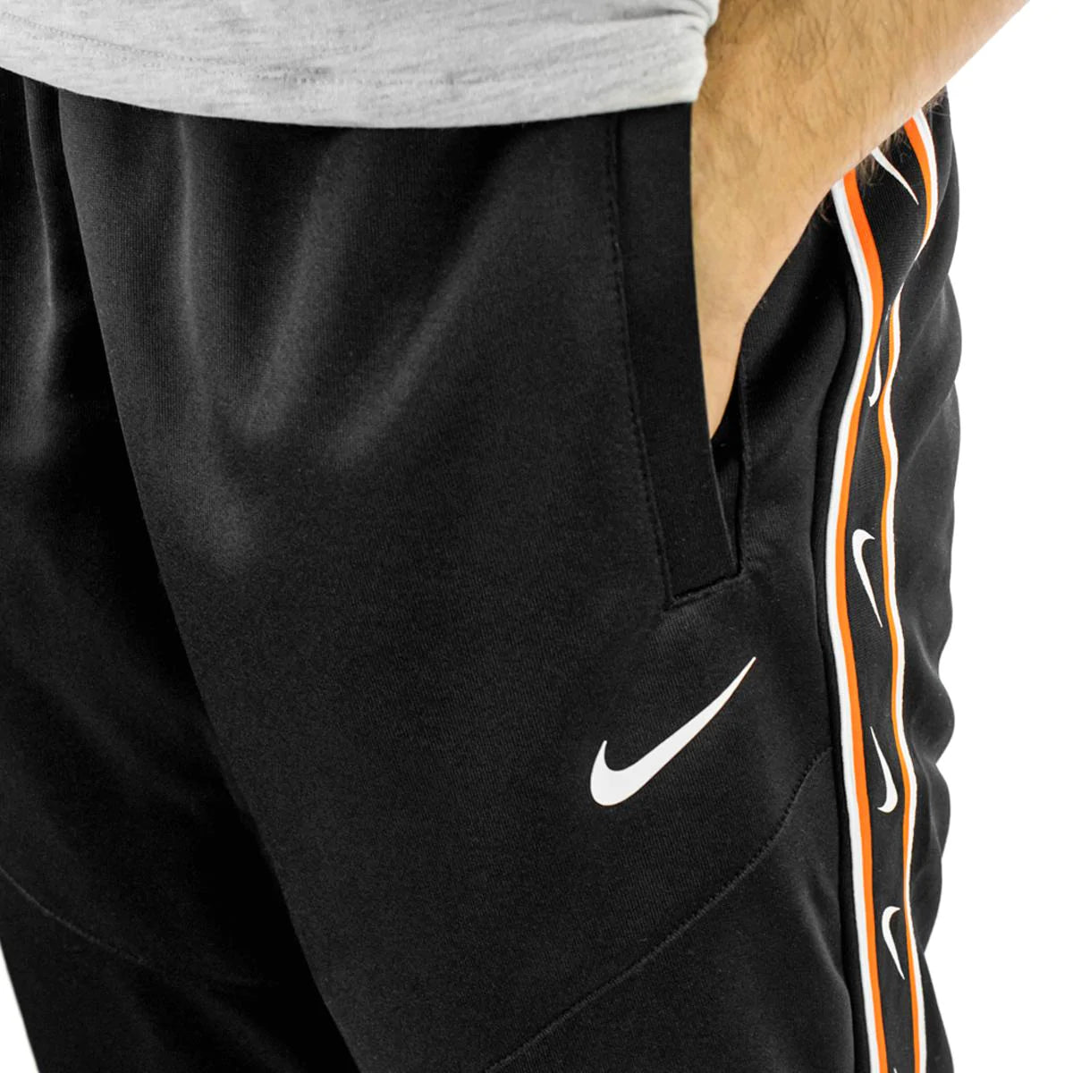 Nike Pantalone Sportswear Repeat Joggers Man